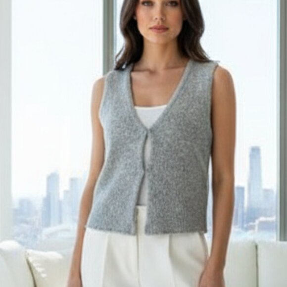 NWT $98 REVOLVE RUMORED Heather gray prince street top L - Picture 12 of 12